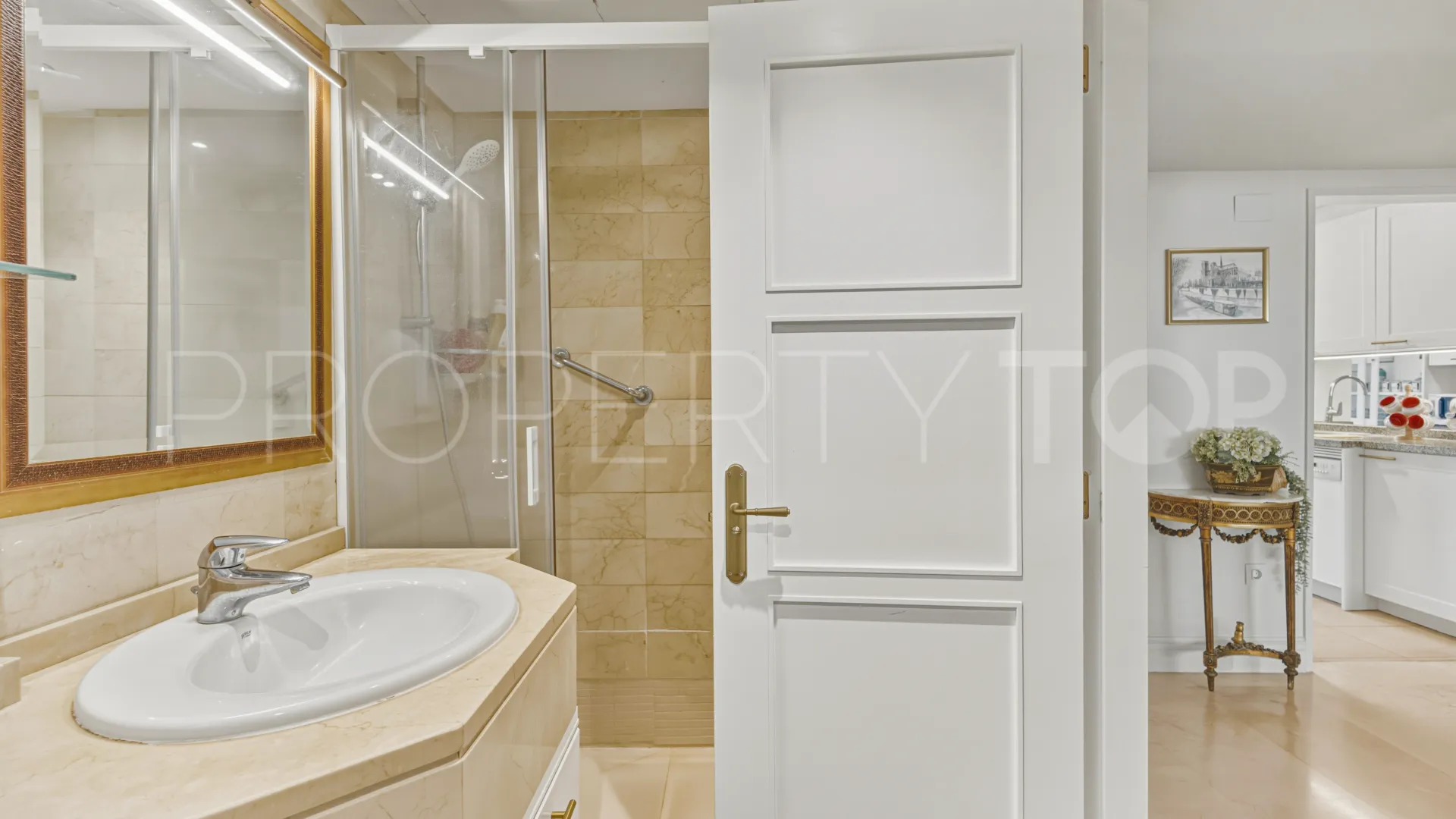 Apartamento en venta en Las Cañas Beach