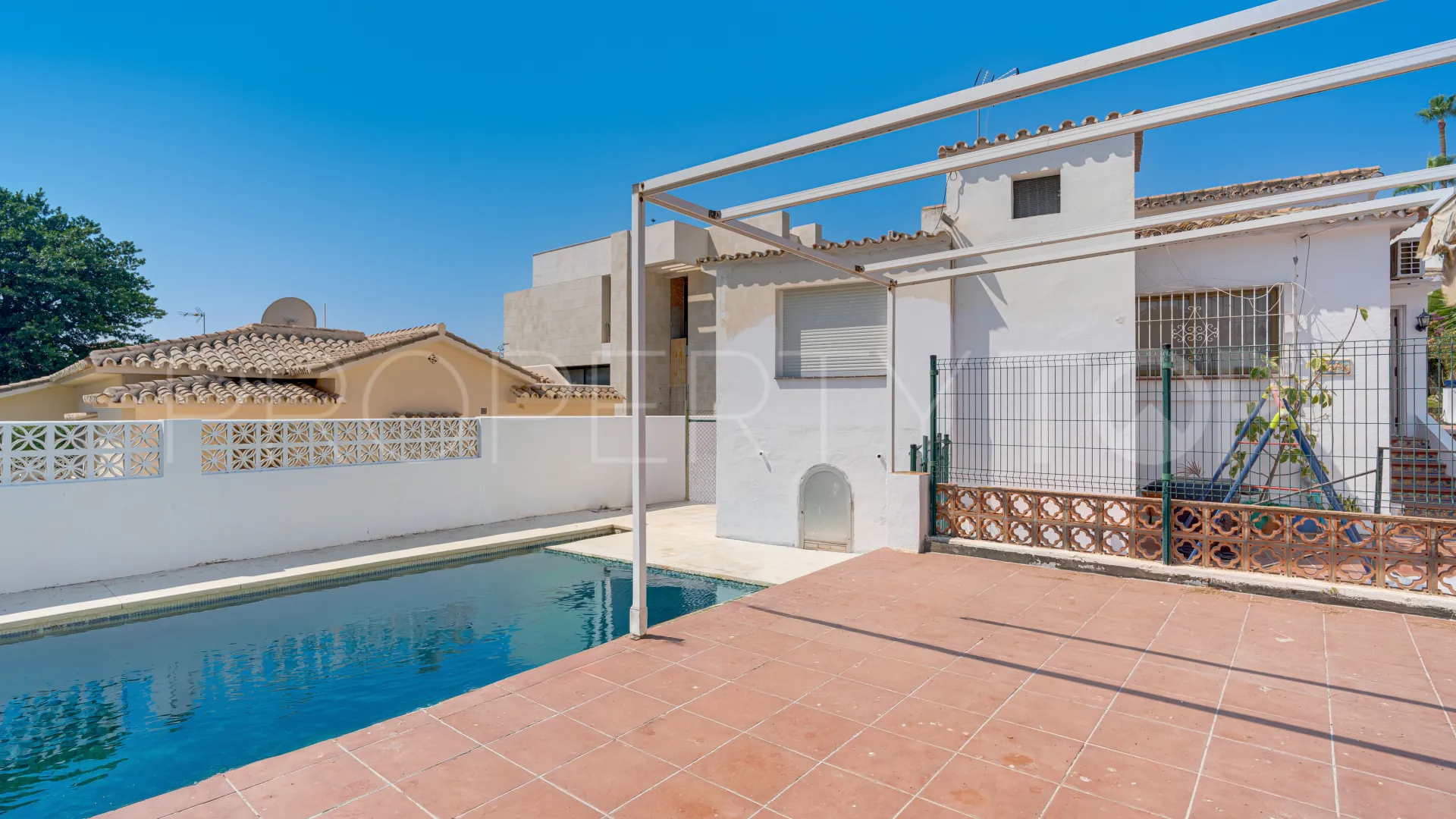 Villa en venta en Nueva Andalucia