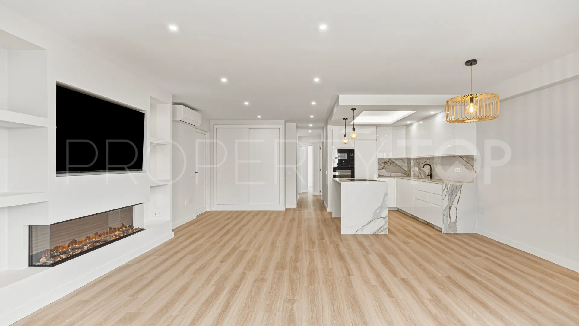 Apartamento planta baja en venta con 3 dormitorios en Mijas Golf