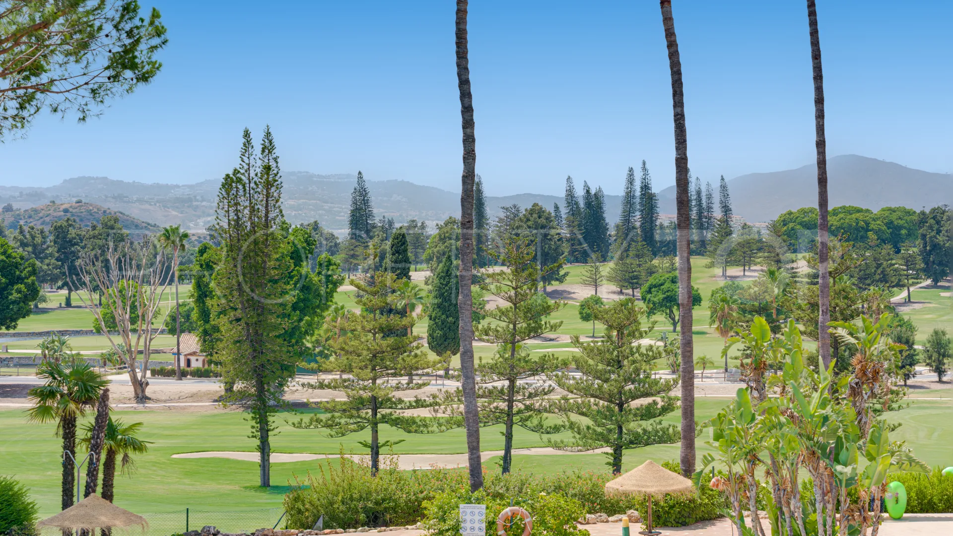 Apartamento planta baja en venta con 3 dormitorios en Mijas Golf