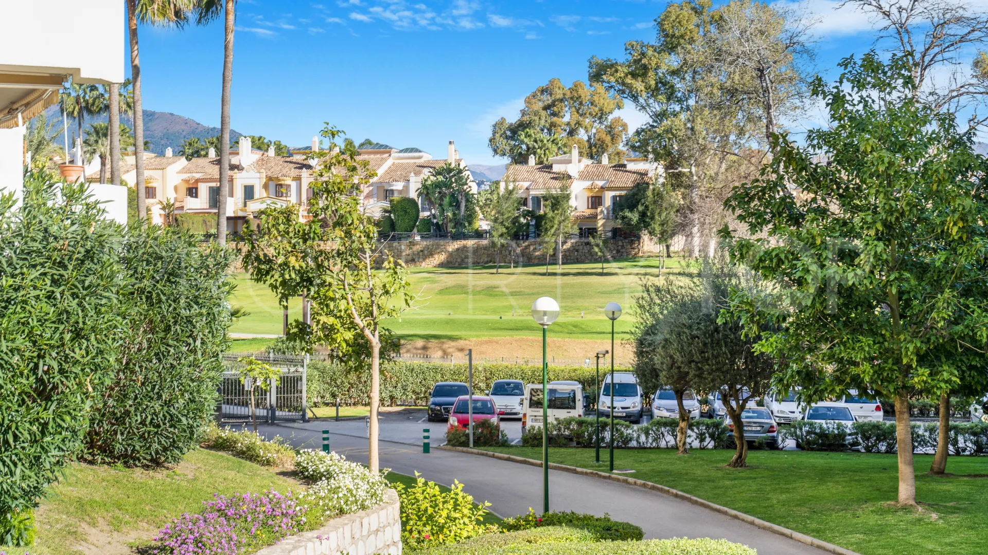 Apartment for sale in Campos de Guadalmina