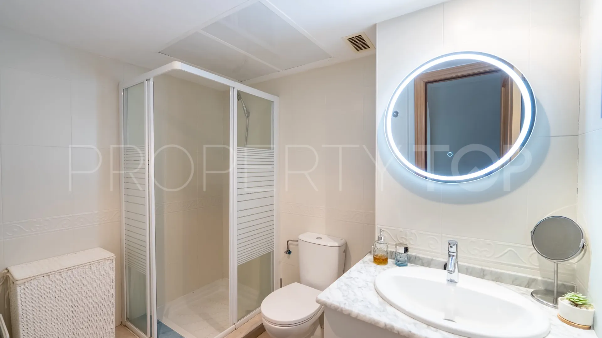 Apartment for sale in Campos de Guadalmina