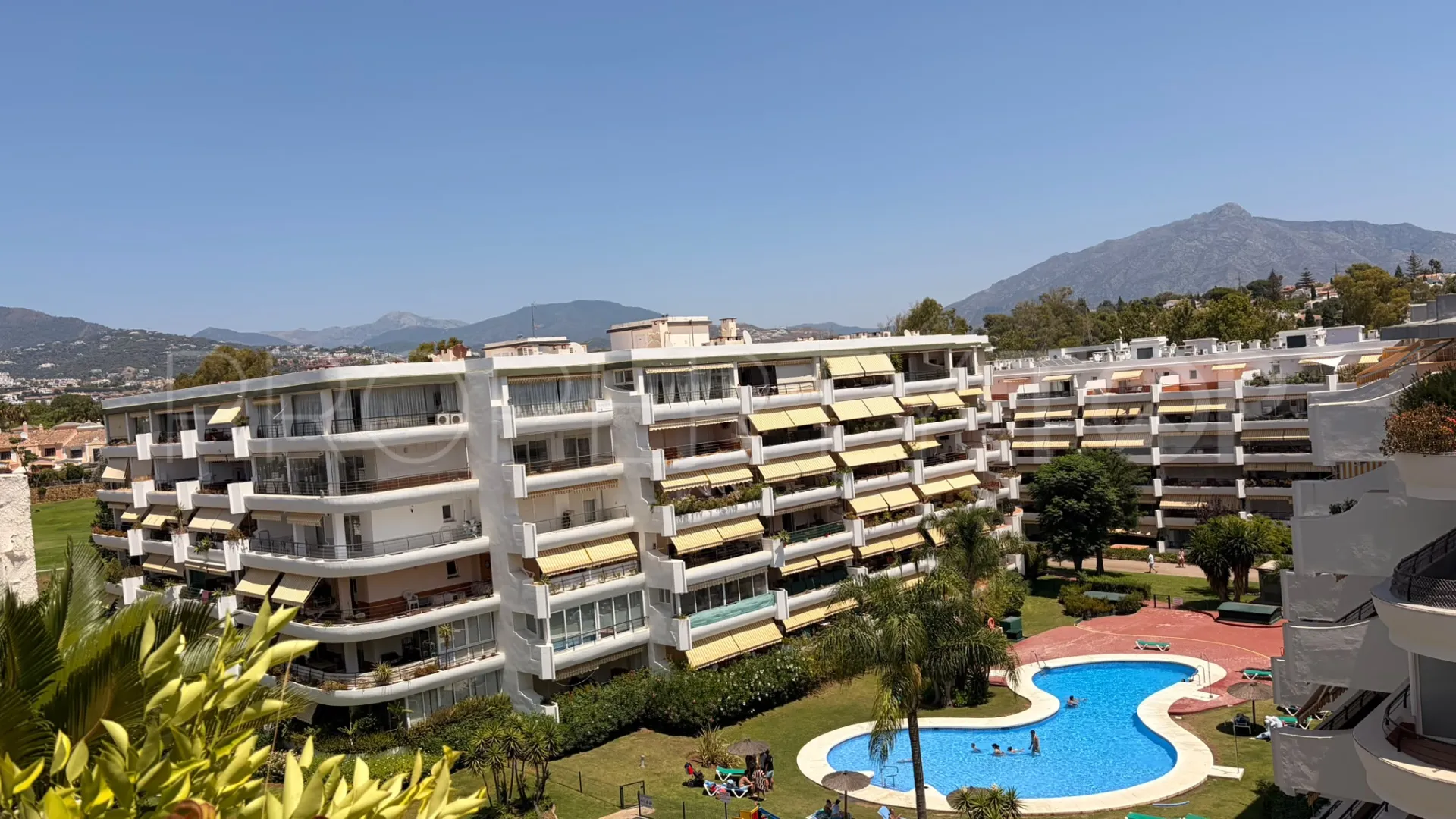 Apartment for sale in Campos de Guadalmina