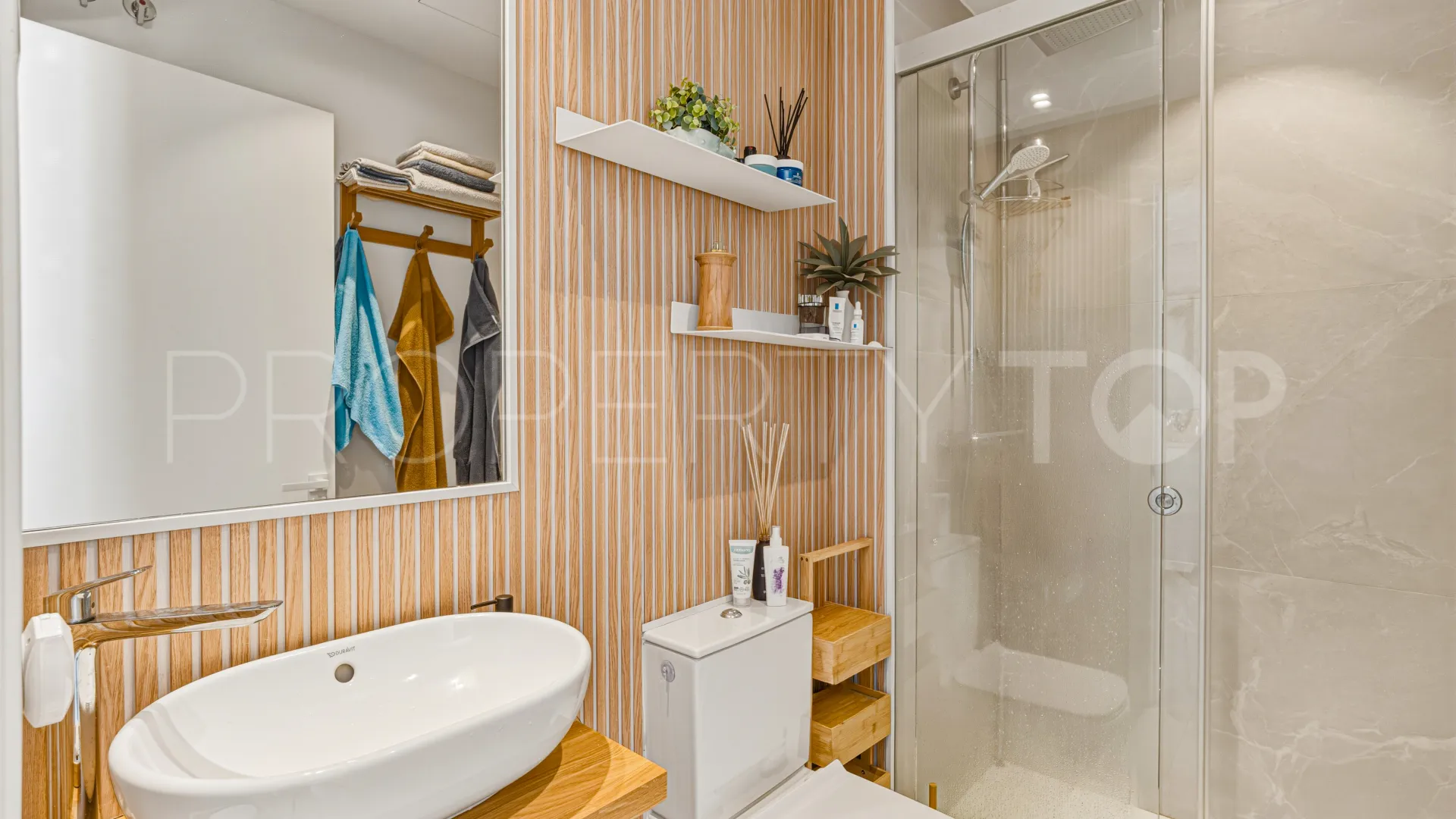 Duplex penthouse for sale in El Higueron
