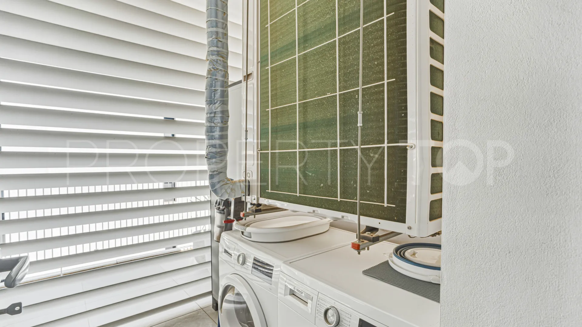 Duplex penthouse for sale in El Higueron