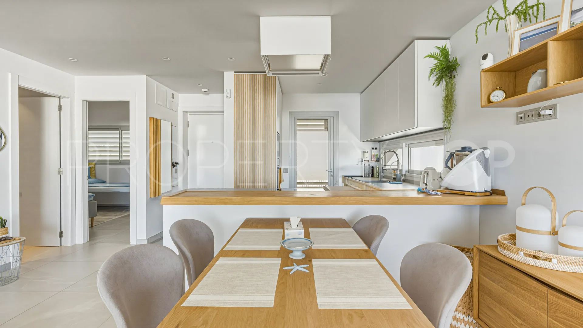 Duplex penthouse for sale in El Higueron