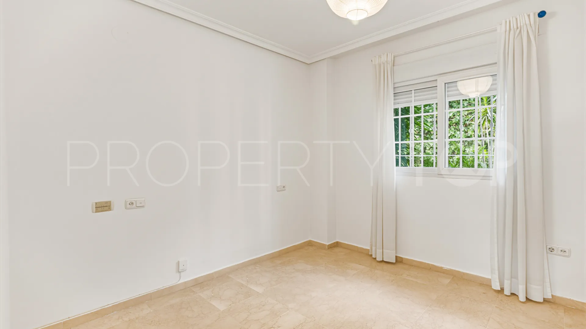 Ground floor apartment for sale in Gala Placidia