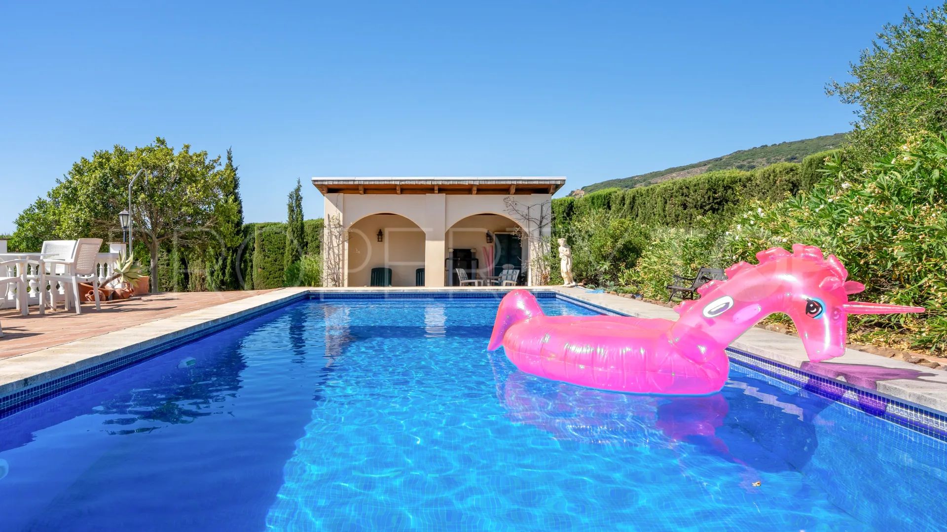 Villa en venta en Los Pedregales de 4 dormitorios