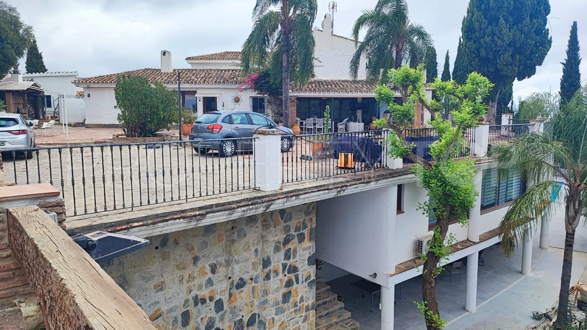 El Rosario 8 bedrooms villa for sale