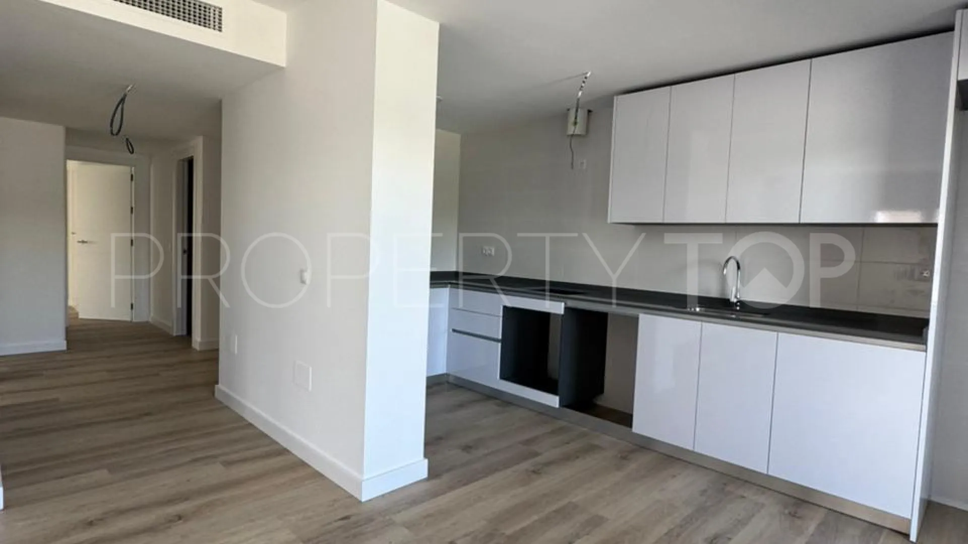 Apartamento con 3 dormitorios en venta en La Campana