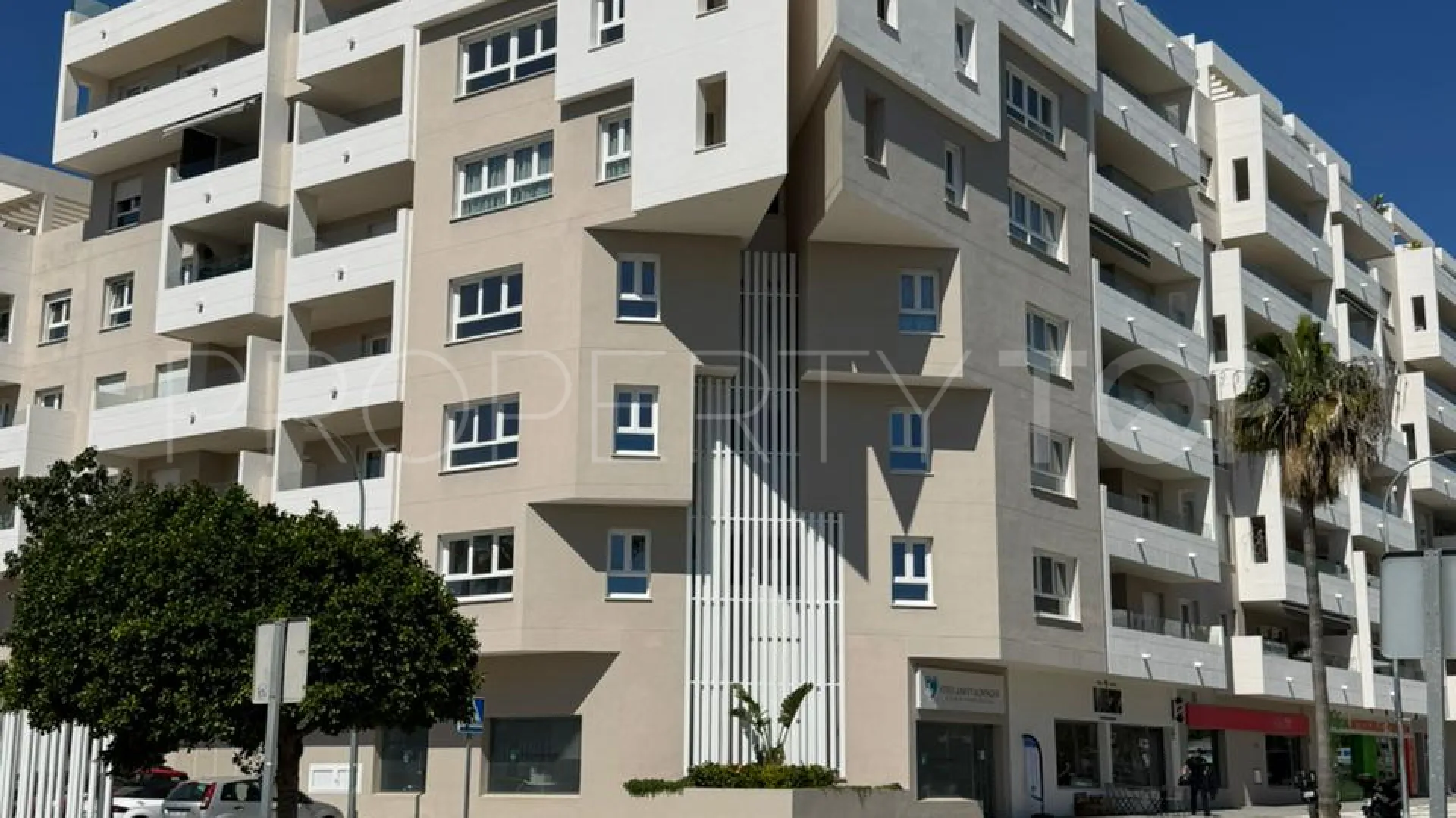 Apartamento con 3 dormitorios en venta en La Campana