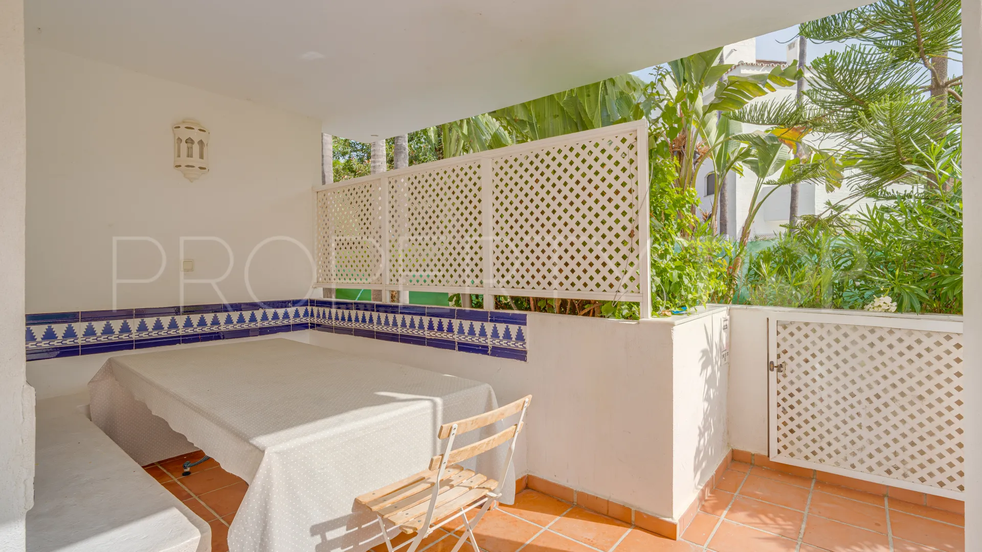 Elviria ground floor apartment for sale