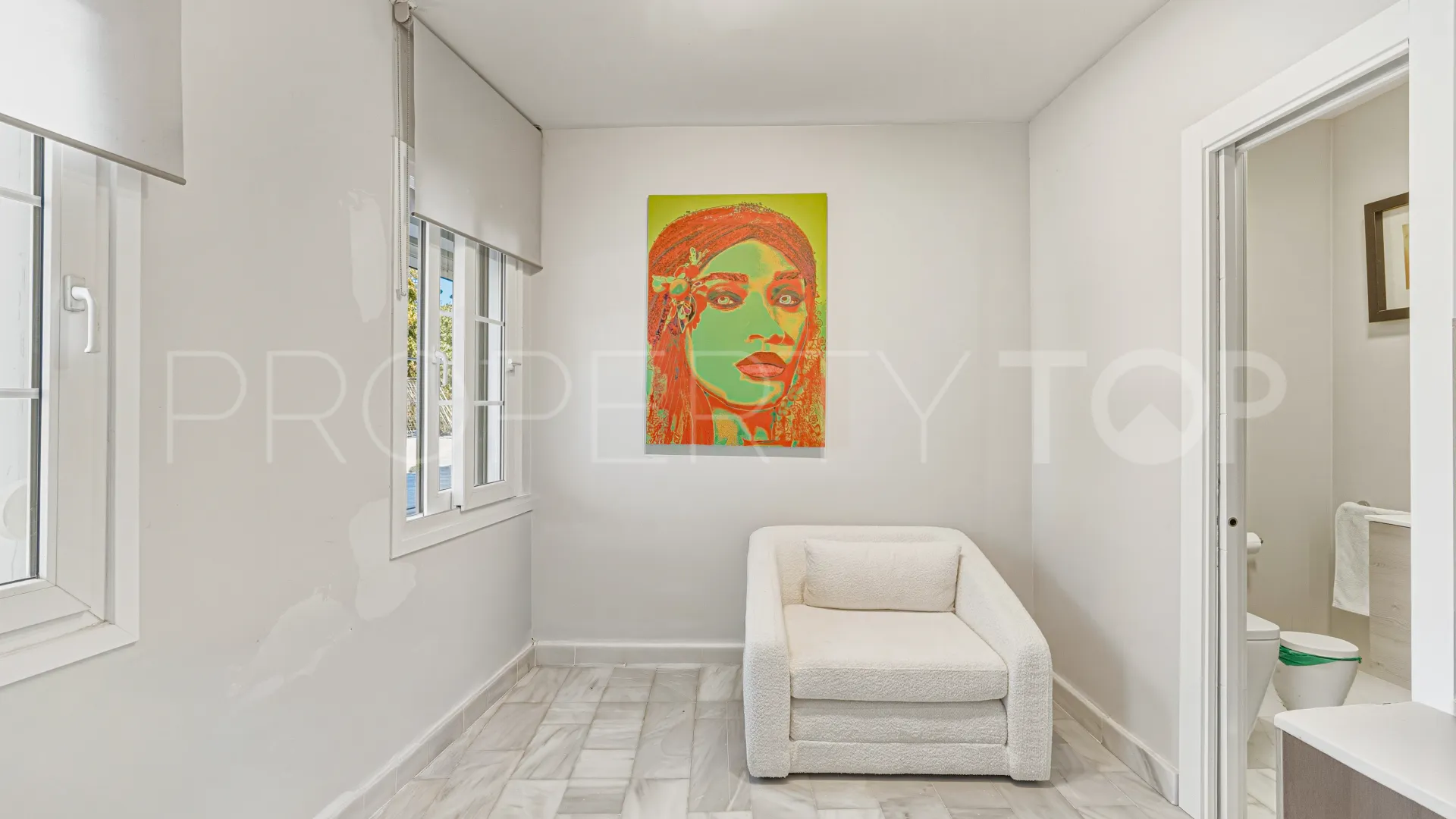 For sale Cancelada 5 bedrooms town house