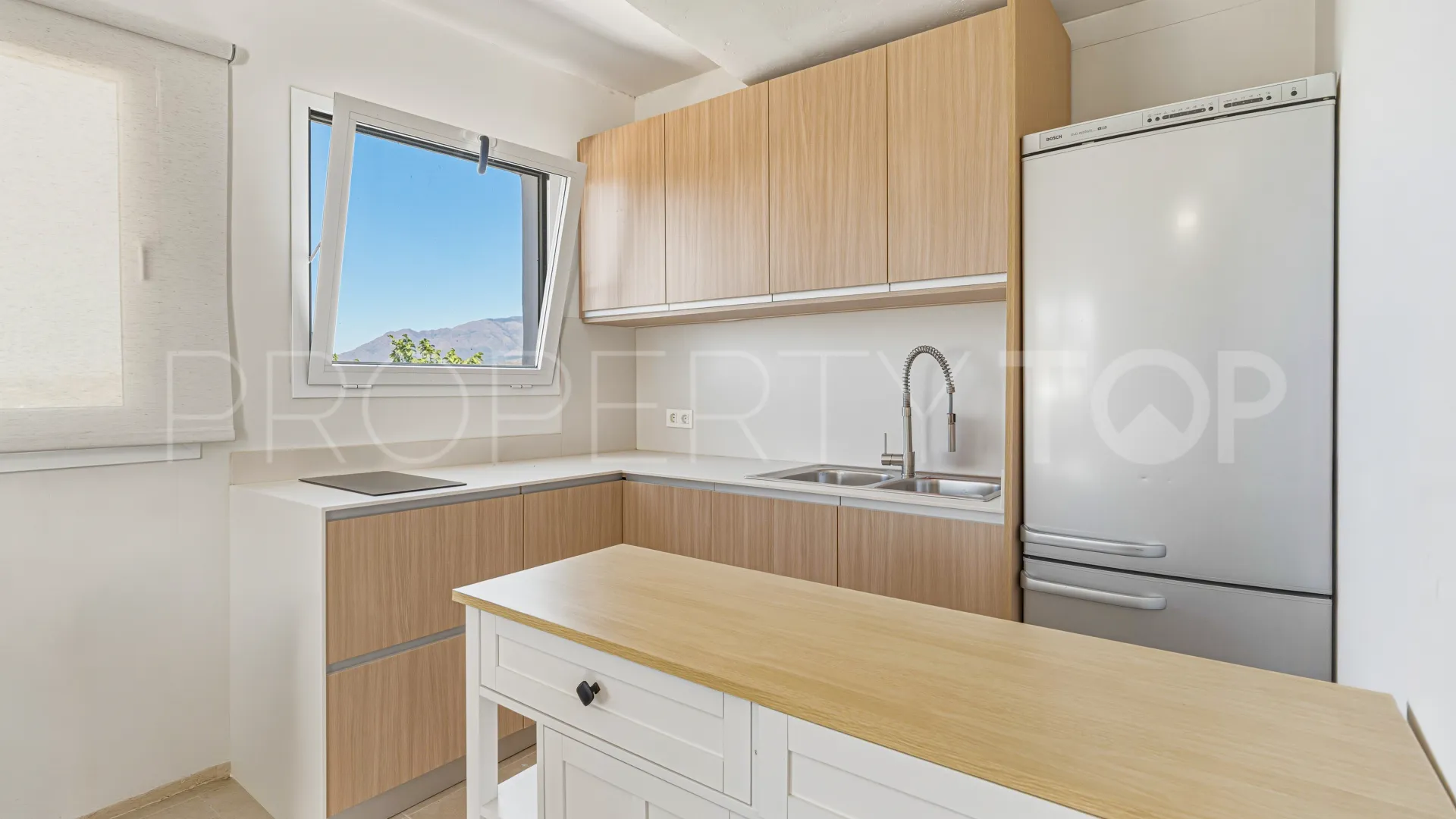 For sale Cancelada 5 bedrooms town house