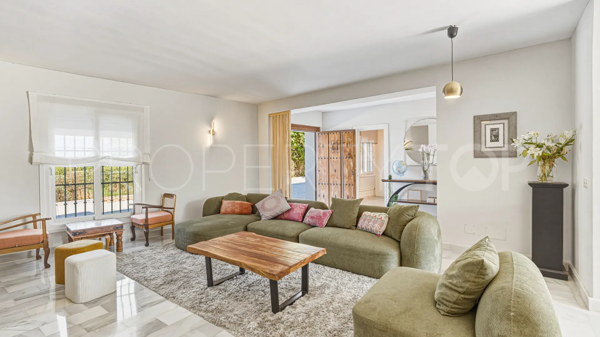 For sale Cancelada 5 bedrooms town house
