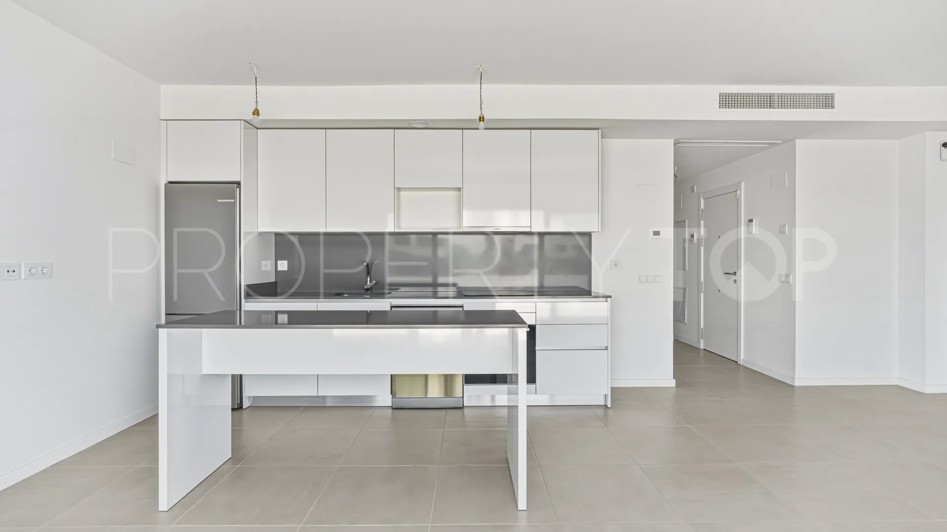 2 bedrooms apartment in Aqua Gardens for sale
