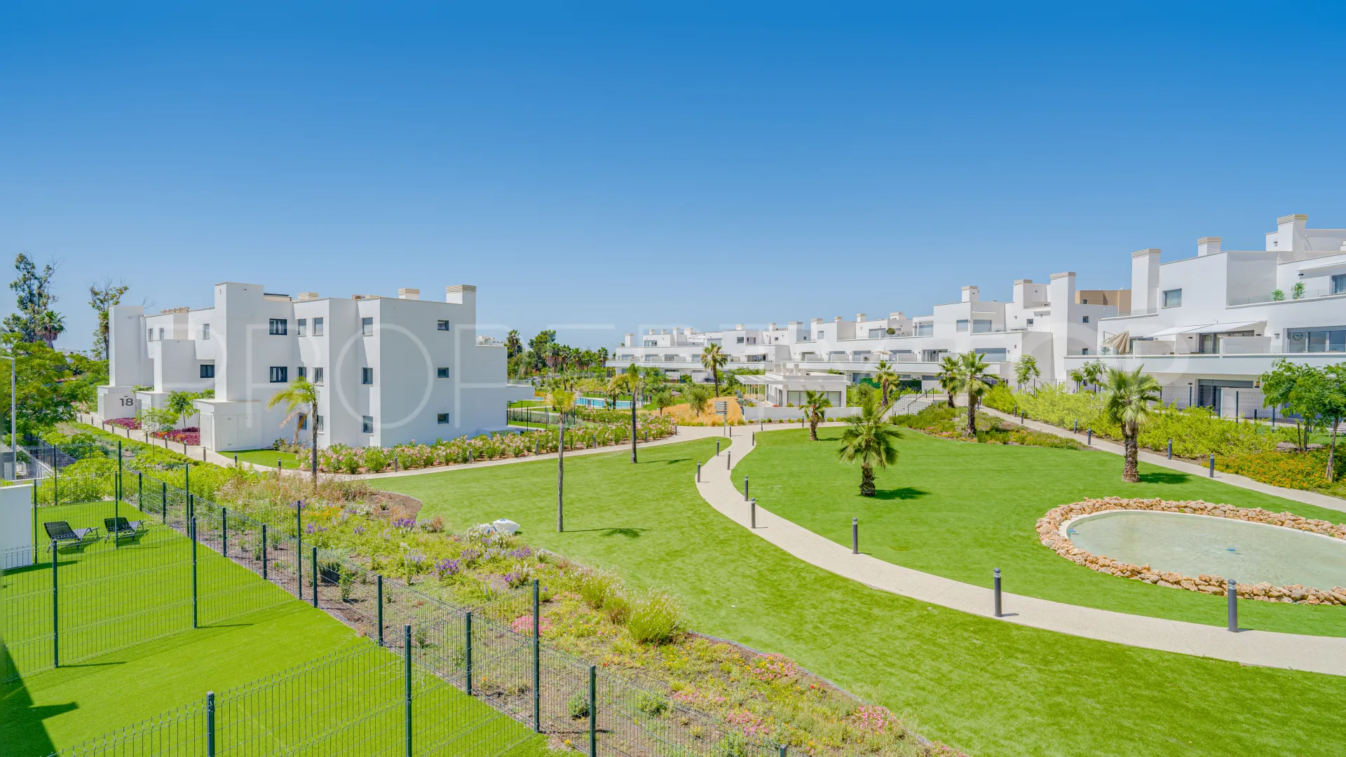 2 bedrooms apartment in Aqua Gardens for sale