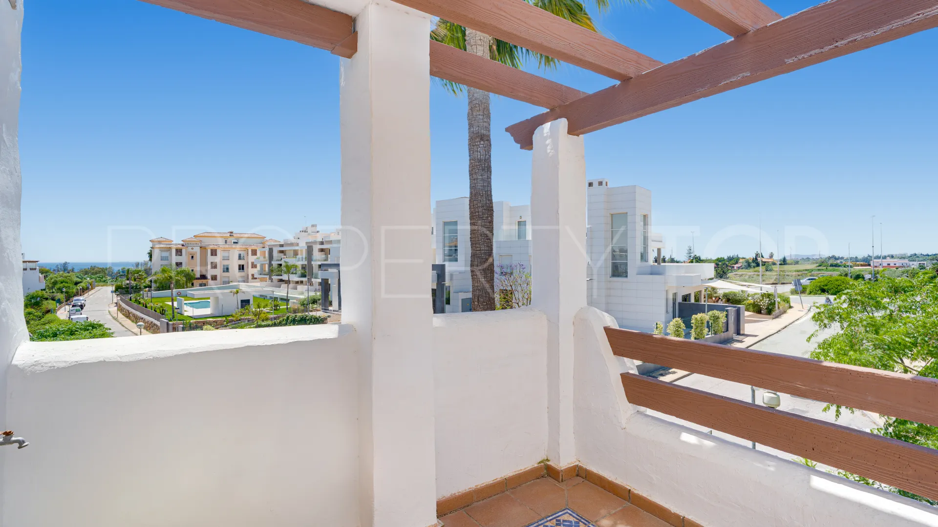 Apartment with 3 bedrooms for sale in Selwo Hills
