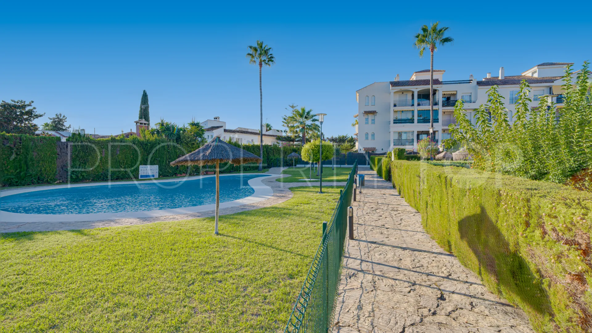 Se vende apartamento en San Pedro Playa con 2 dormitorios
