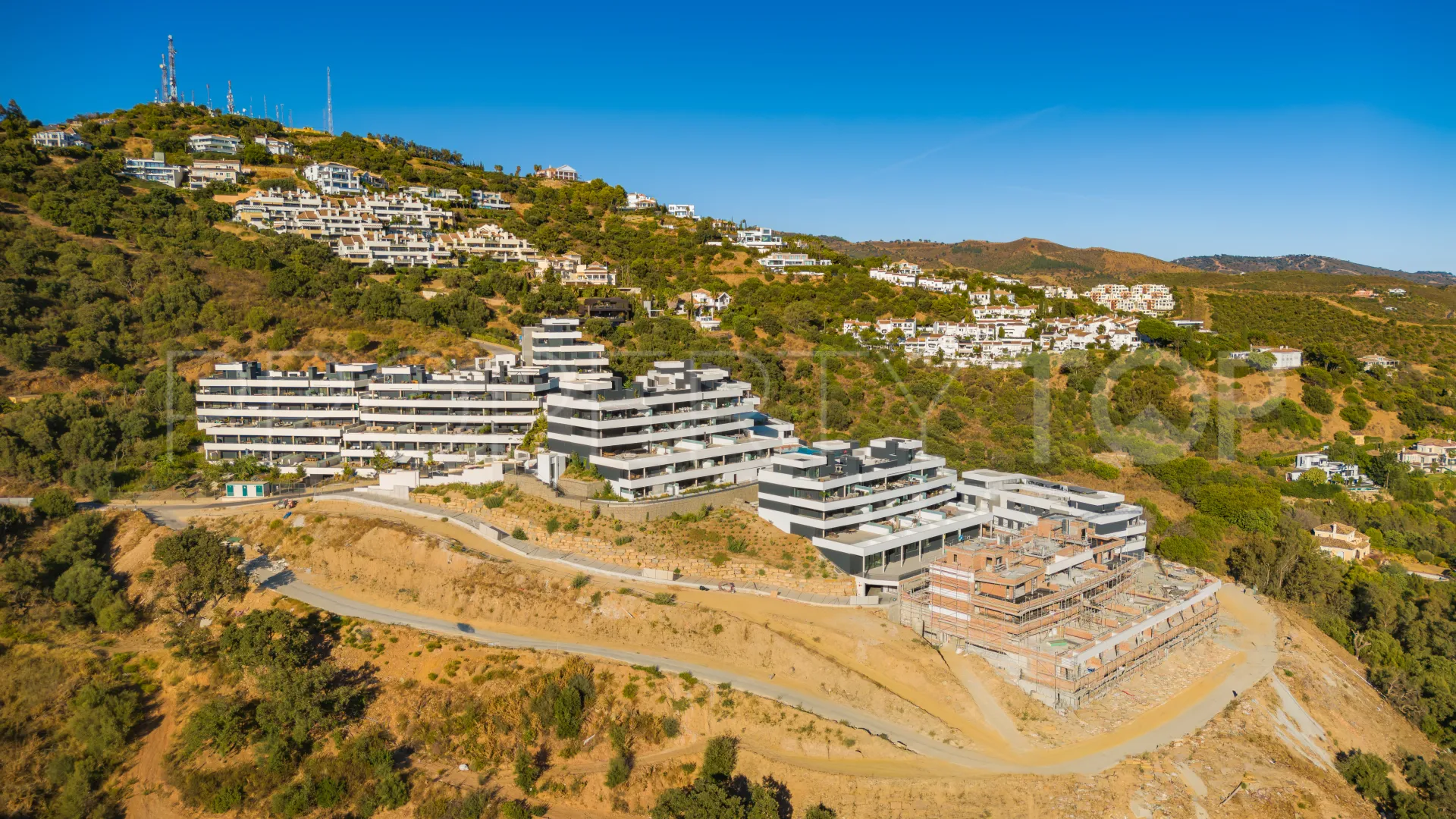 Se vende apartamento planta baja en Los Altos de los Monteros