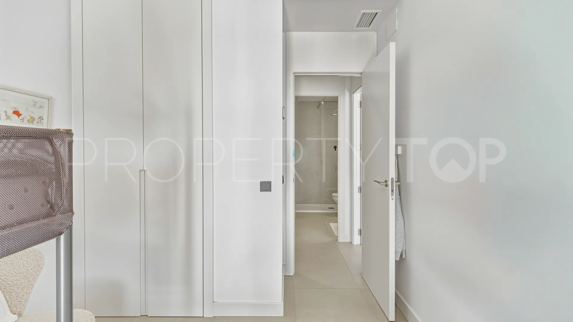 Se vende apartamento planta baja en Los Altos de los Monteros