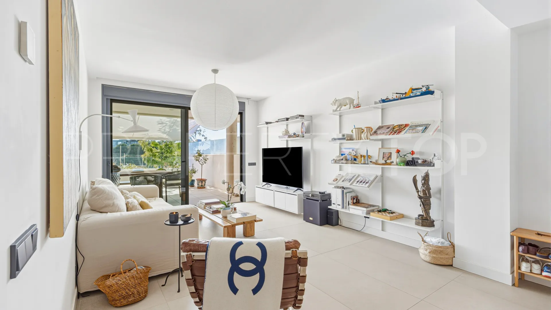 Se vende apartamento planta baja en Los Altos de los Monteros
