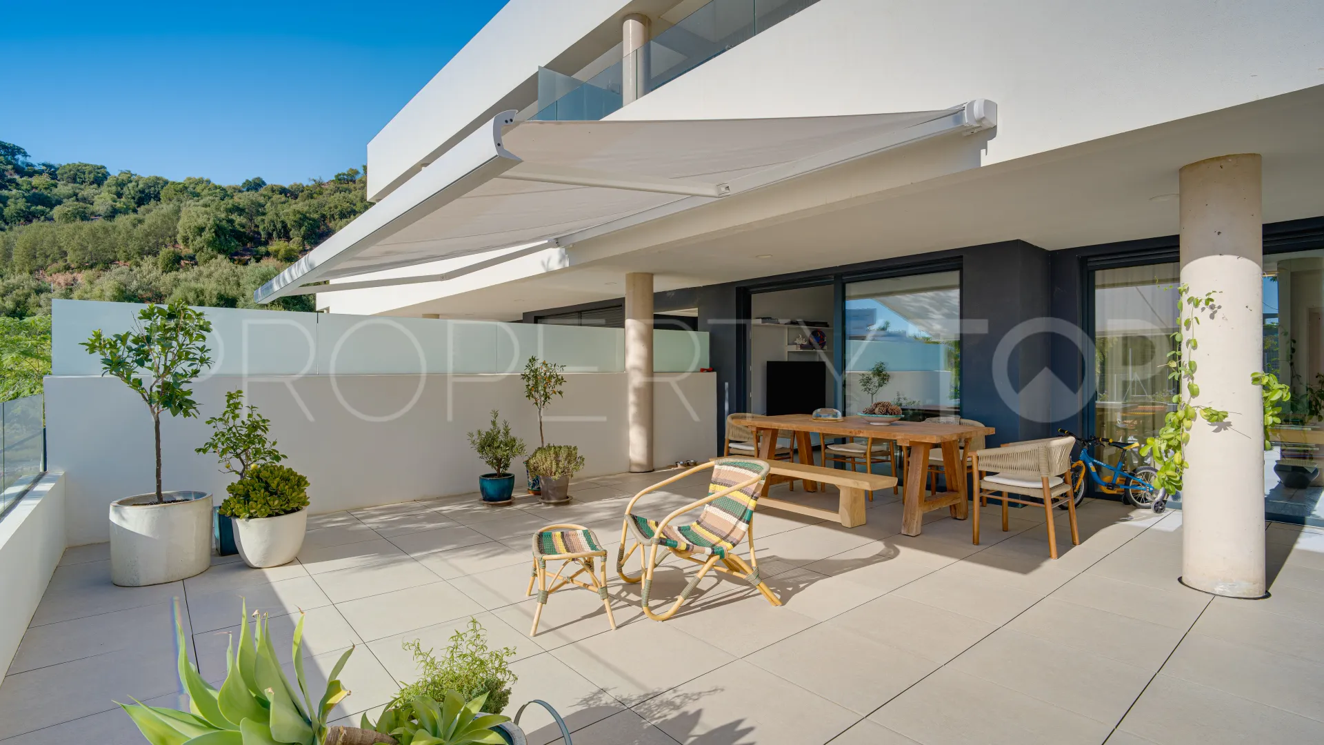 Se vende apartamento planta baja en Los Altos de los Monteros