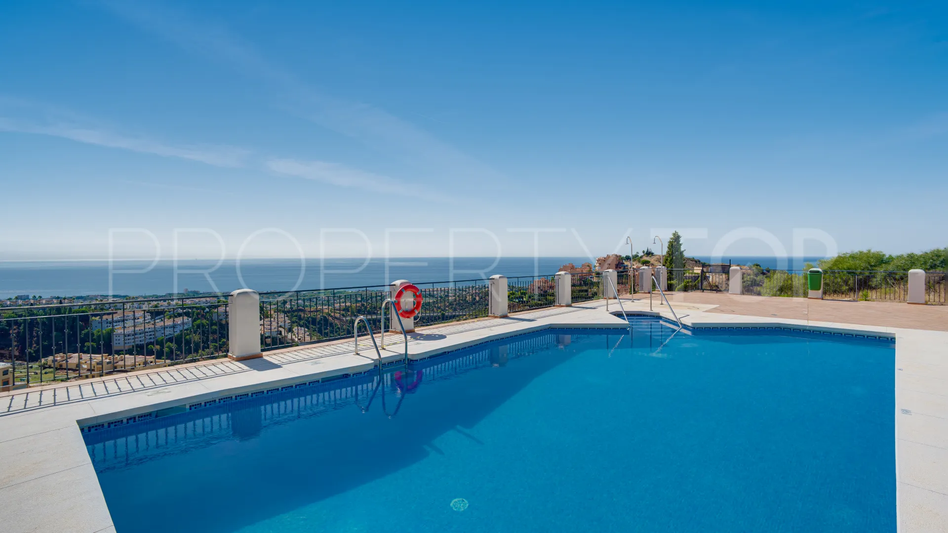 Altos de Calahonda, Ático en venta