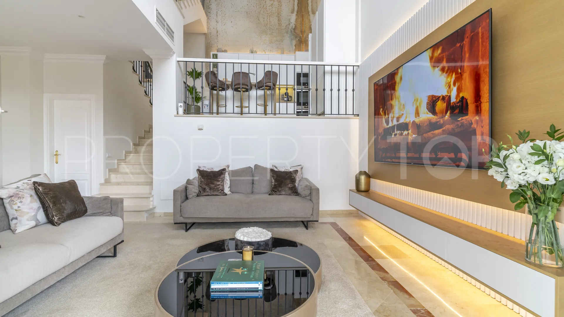 4 bedrooms villa for sale in Sierra Blanca Country Club