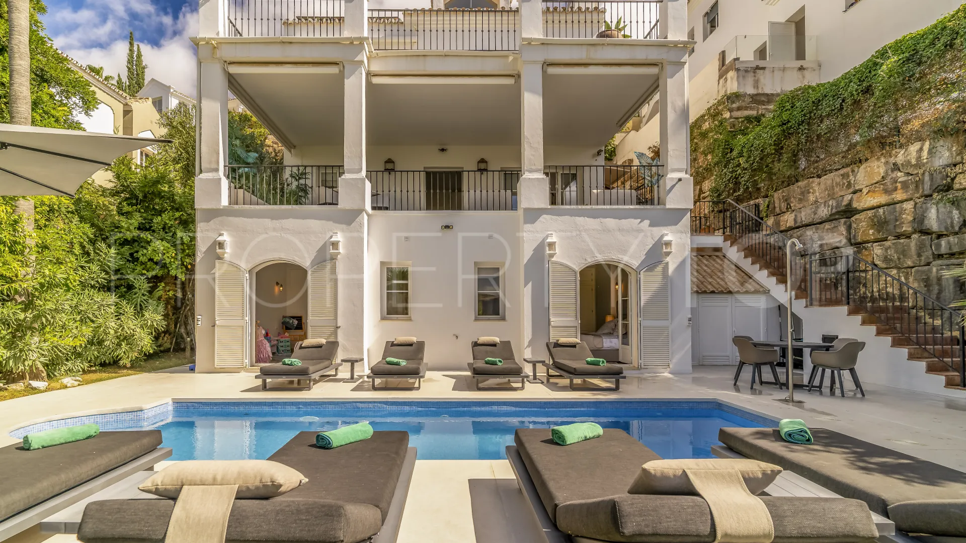4 bedrooms villa for sale in Sierra Blanca Country Club
