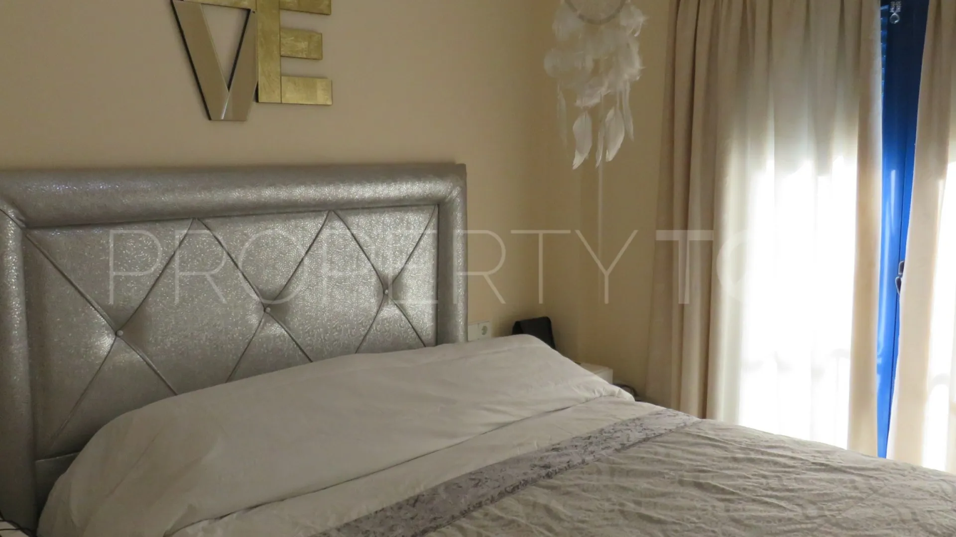 Penthouse in Puerto La Duquesa for sale