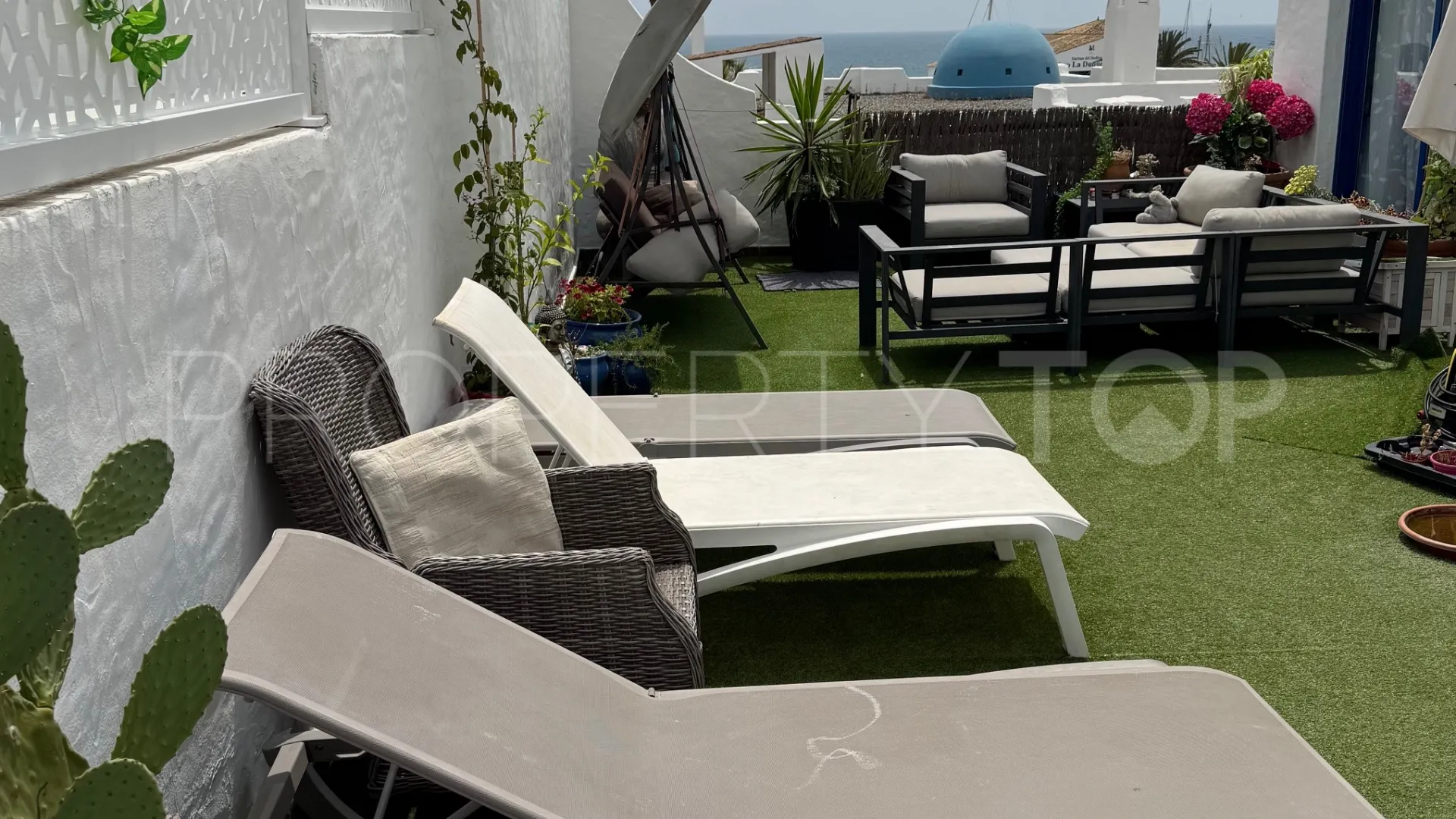 Penthouse in Puerto La Duquesa for sale