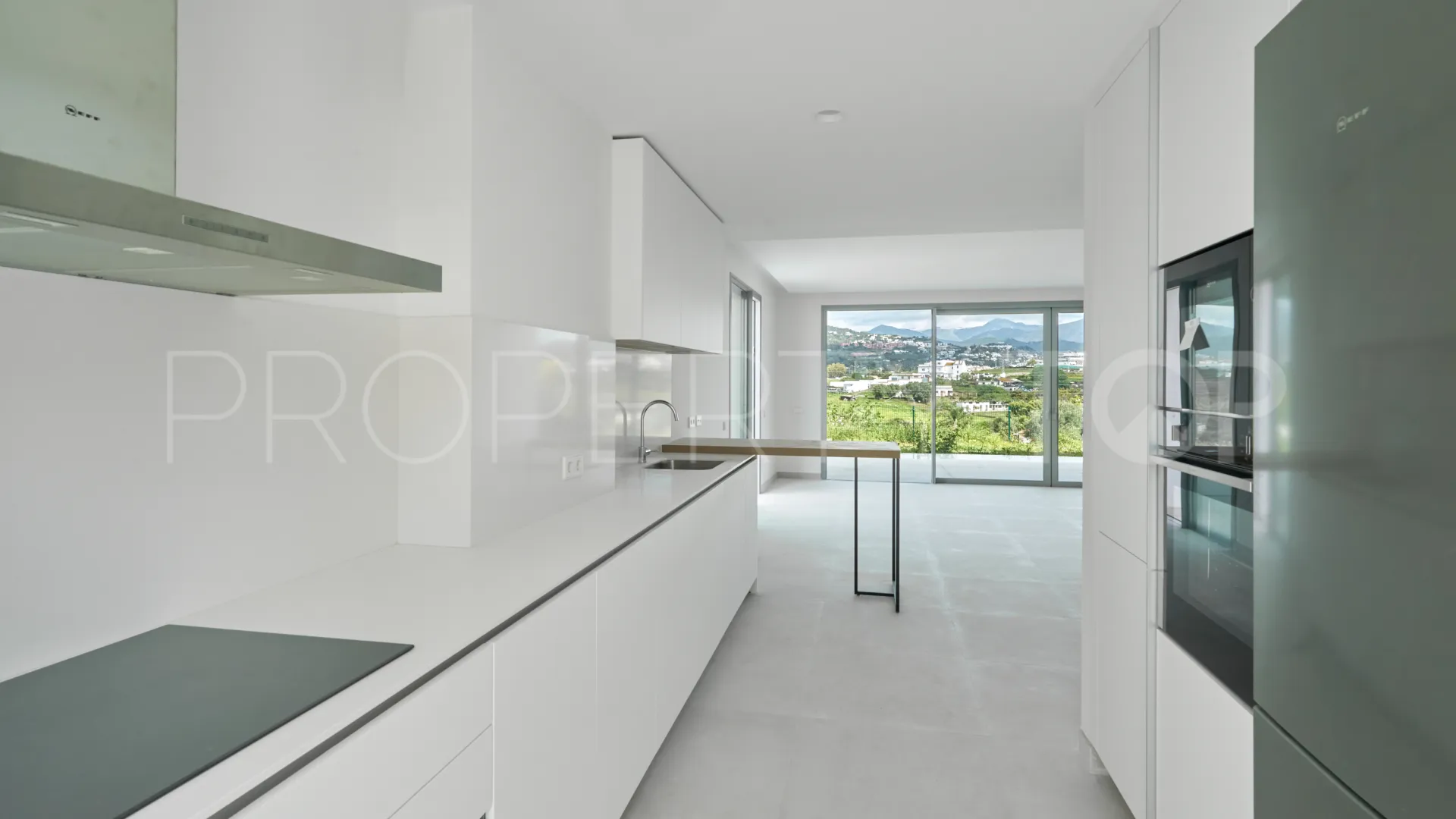 Se vende villa pareada en Guadalmina Alta de 3 dormitorios