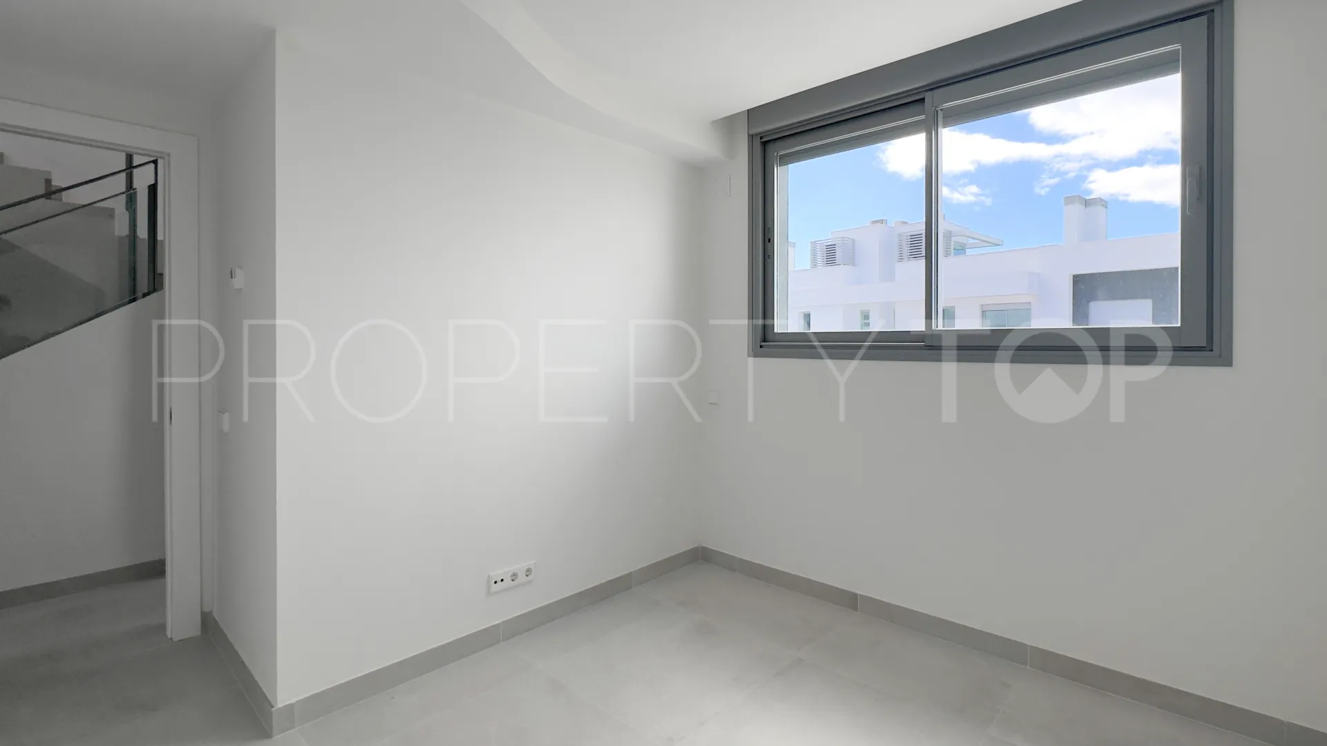 Se vende villa pareada en Guadalmina Alta de 3 dormitorios