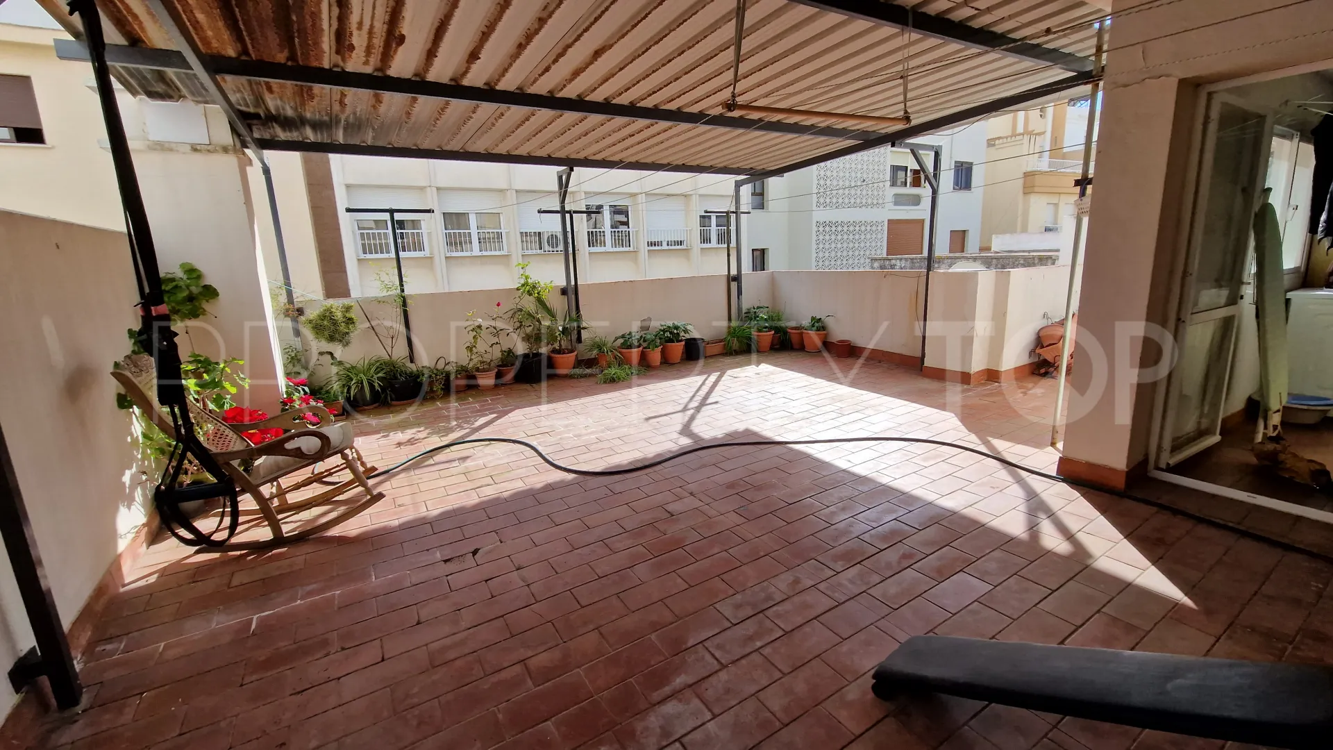Estepona Town 2 bedrooms apartment for sale