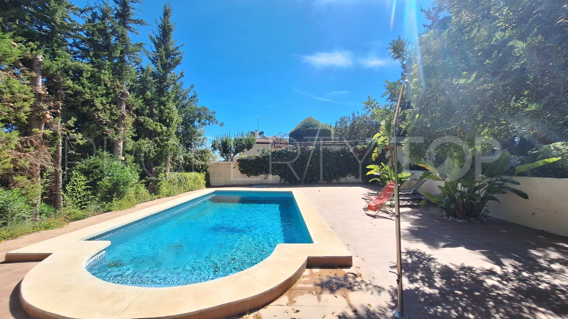 Finca en venta en El Velerin de 2 dormitorios