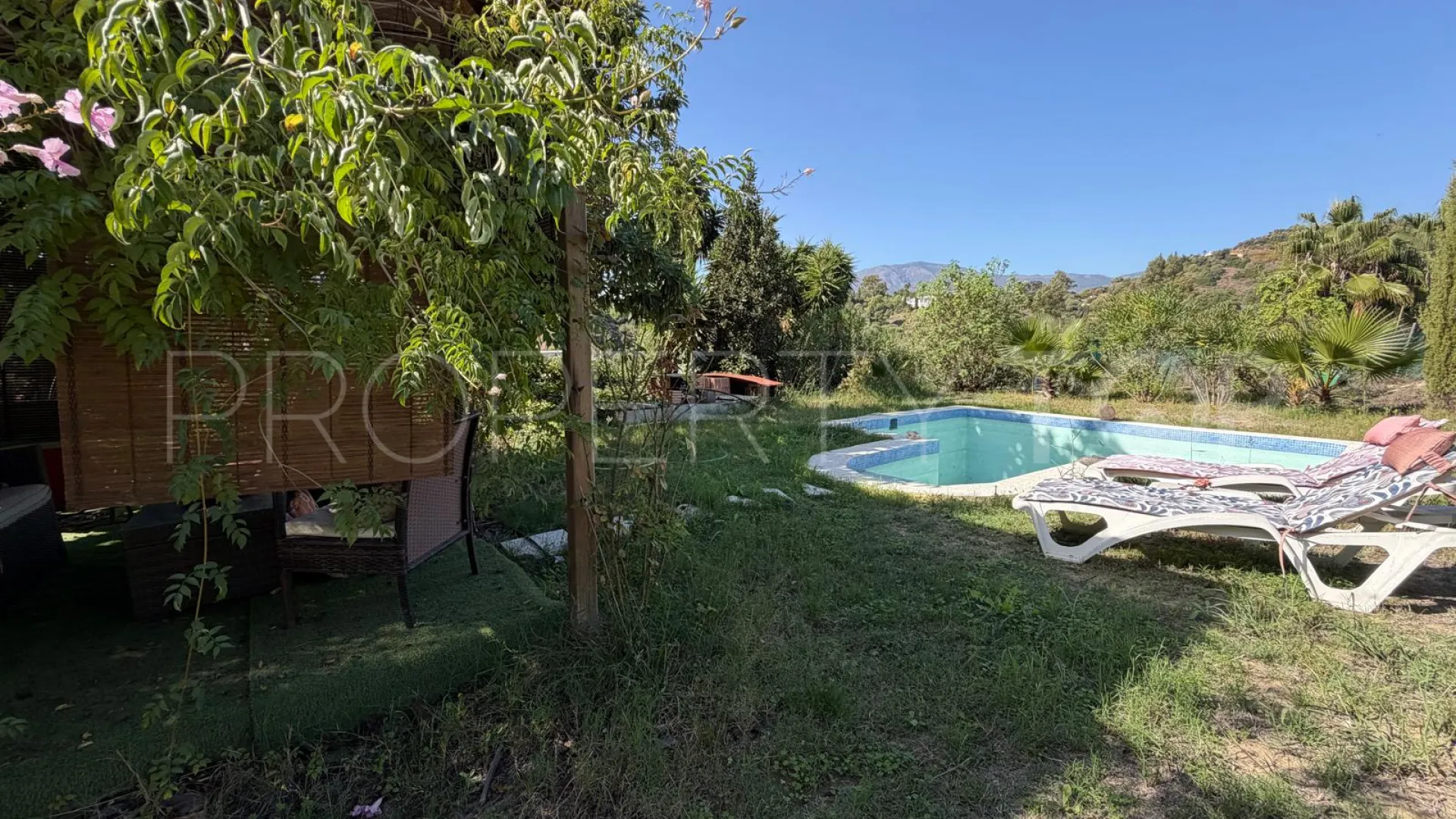 El Velerin country house for sale