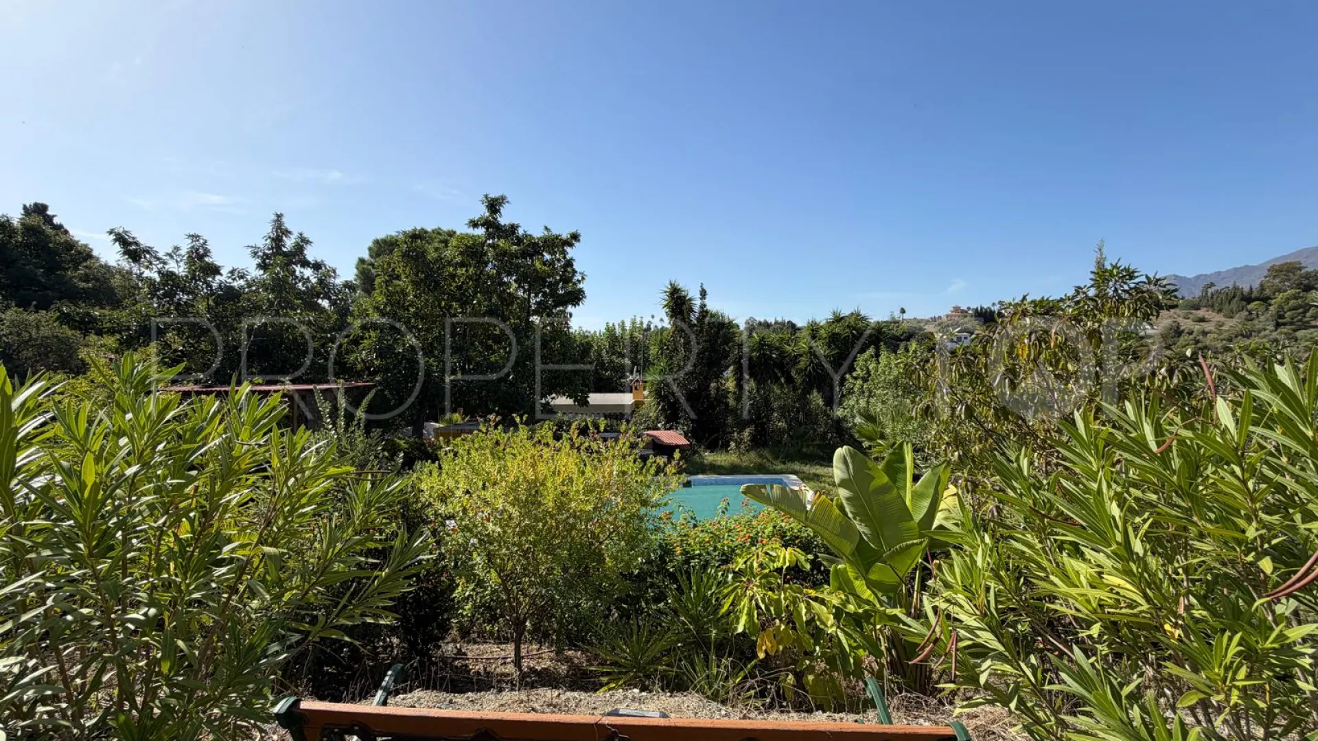 El Velerin country house for sale