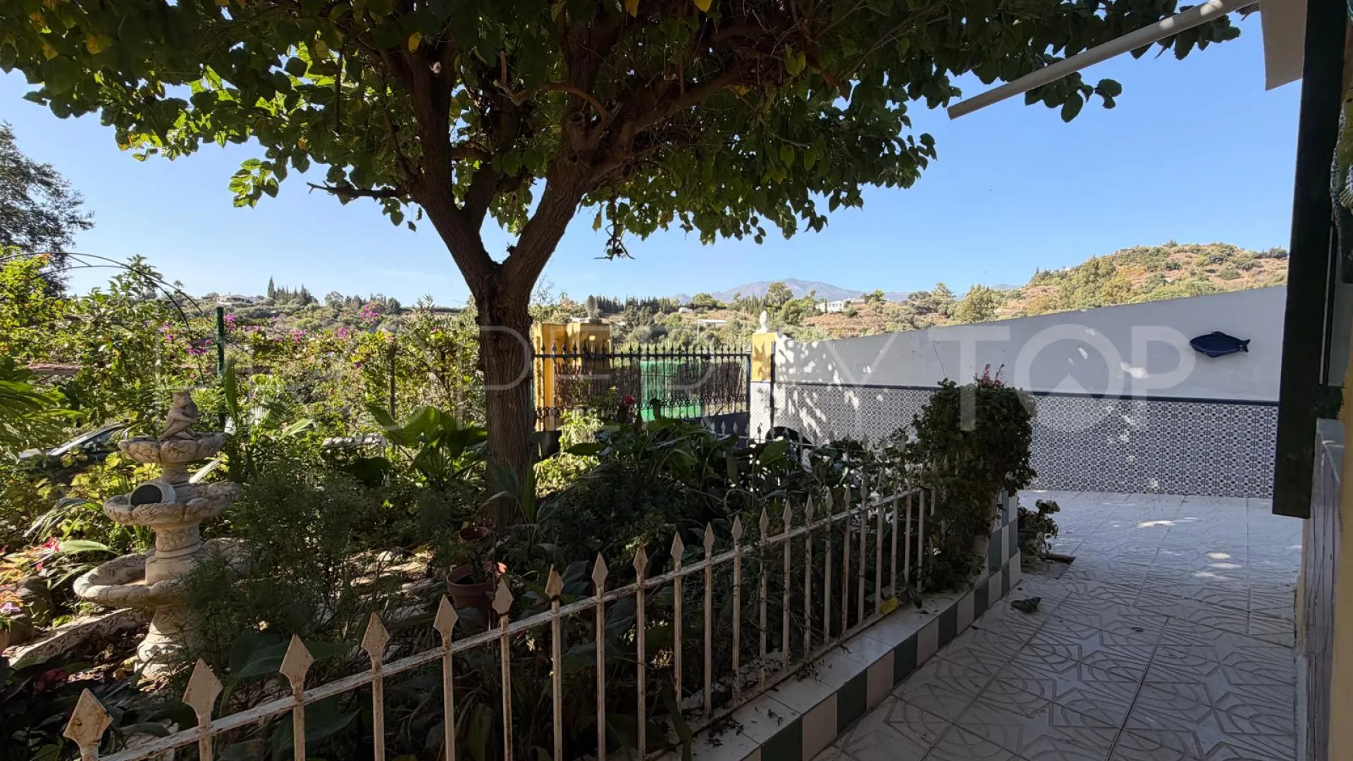El Velerin country house for sale