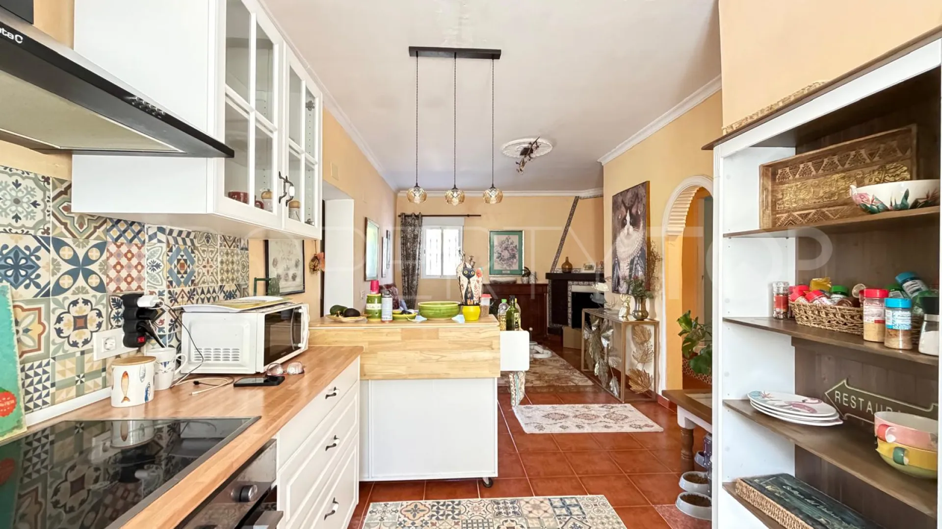 El Velerin country house for sale