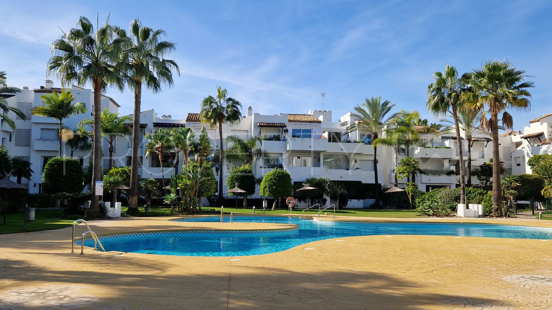 Costalita, apartamento planta baja con 3 dormitorios a la venta