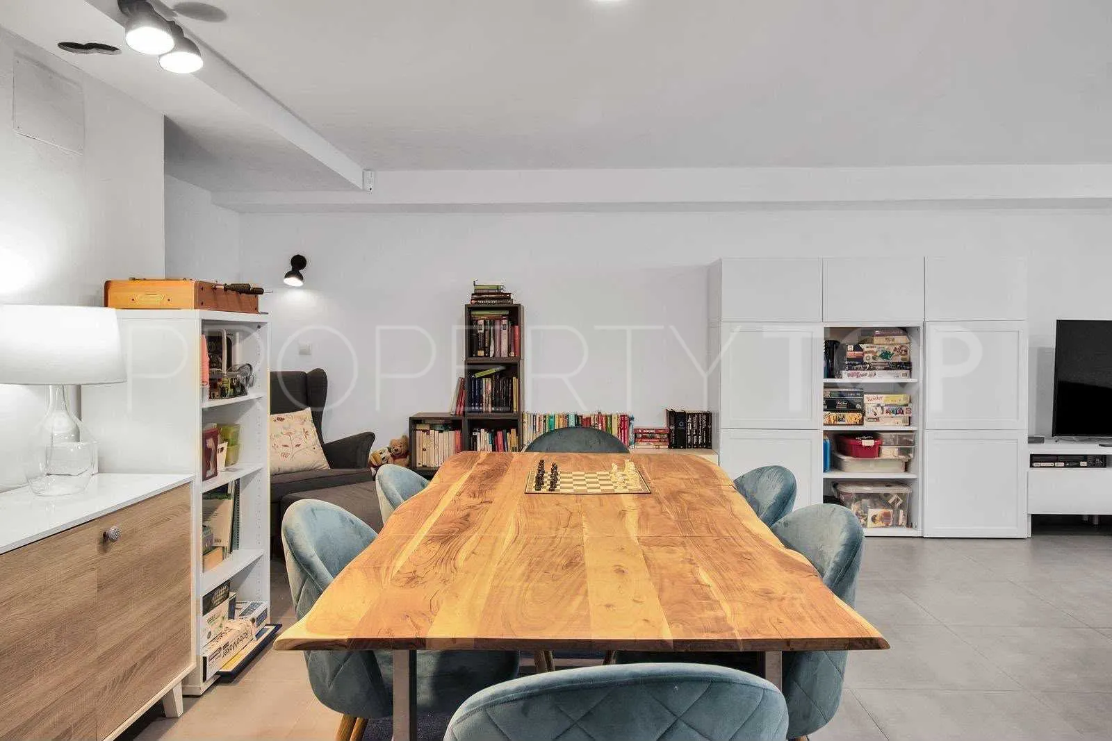Doña Julia town house for sale
