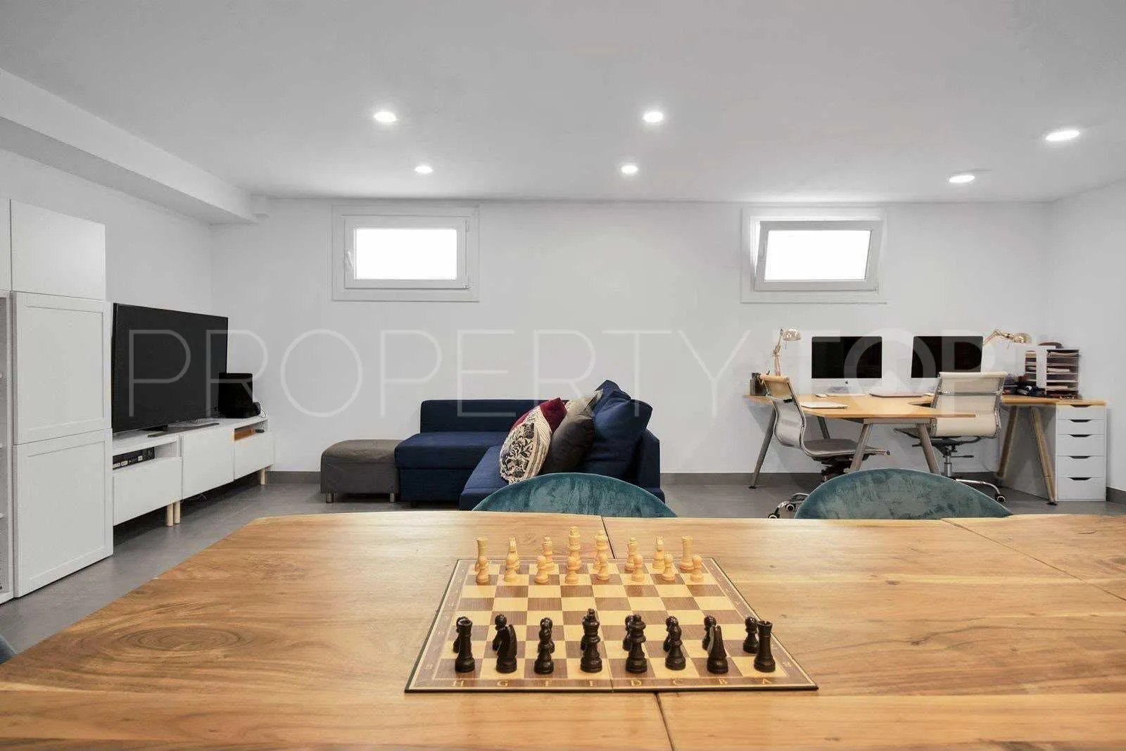 Doña Julia town house for sale