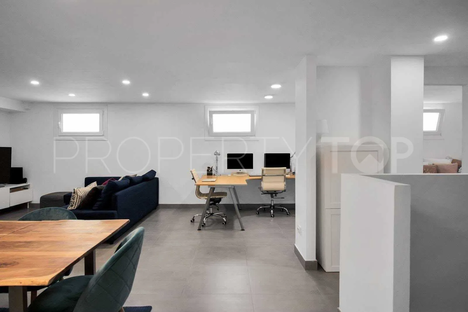 Doña Julia town house for sale