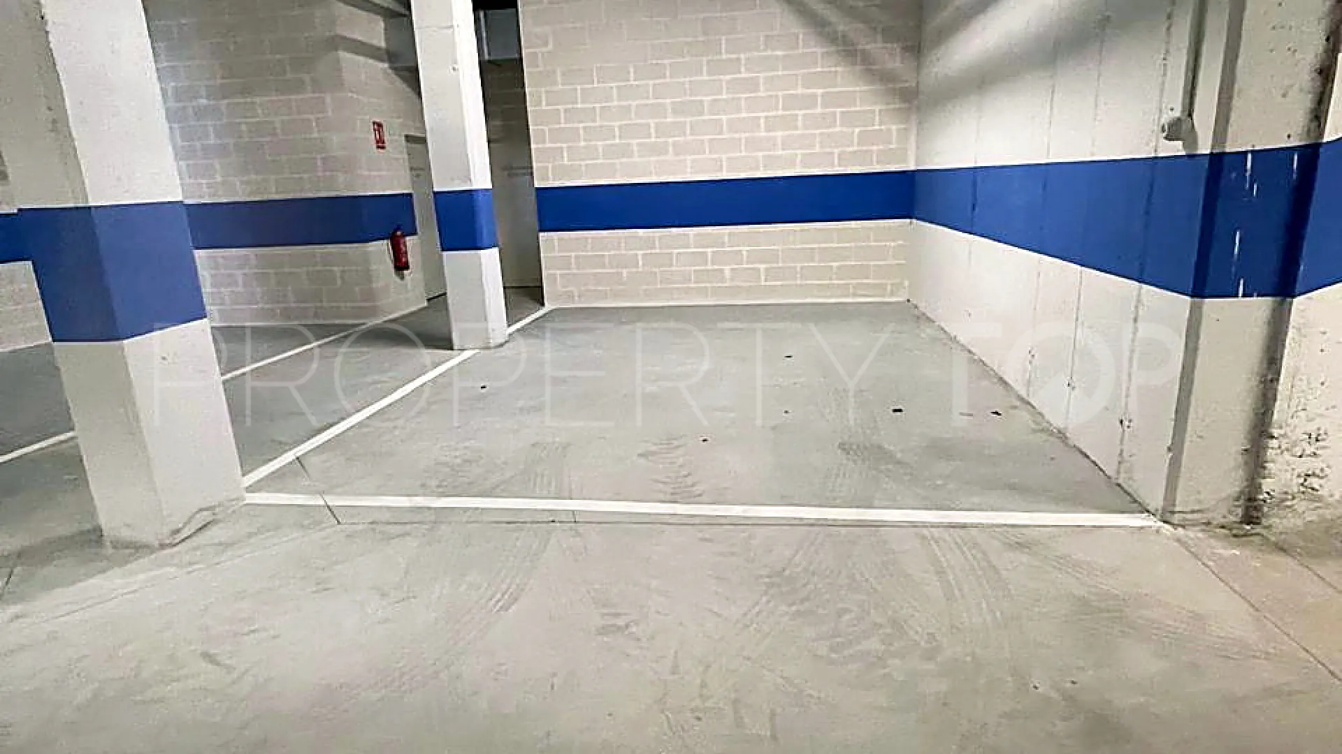 Apartamento a la venta de 3 dormitorios en Benatalaya