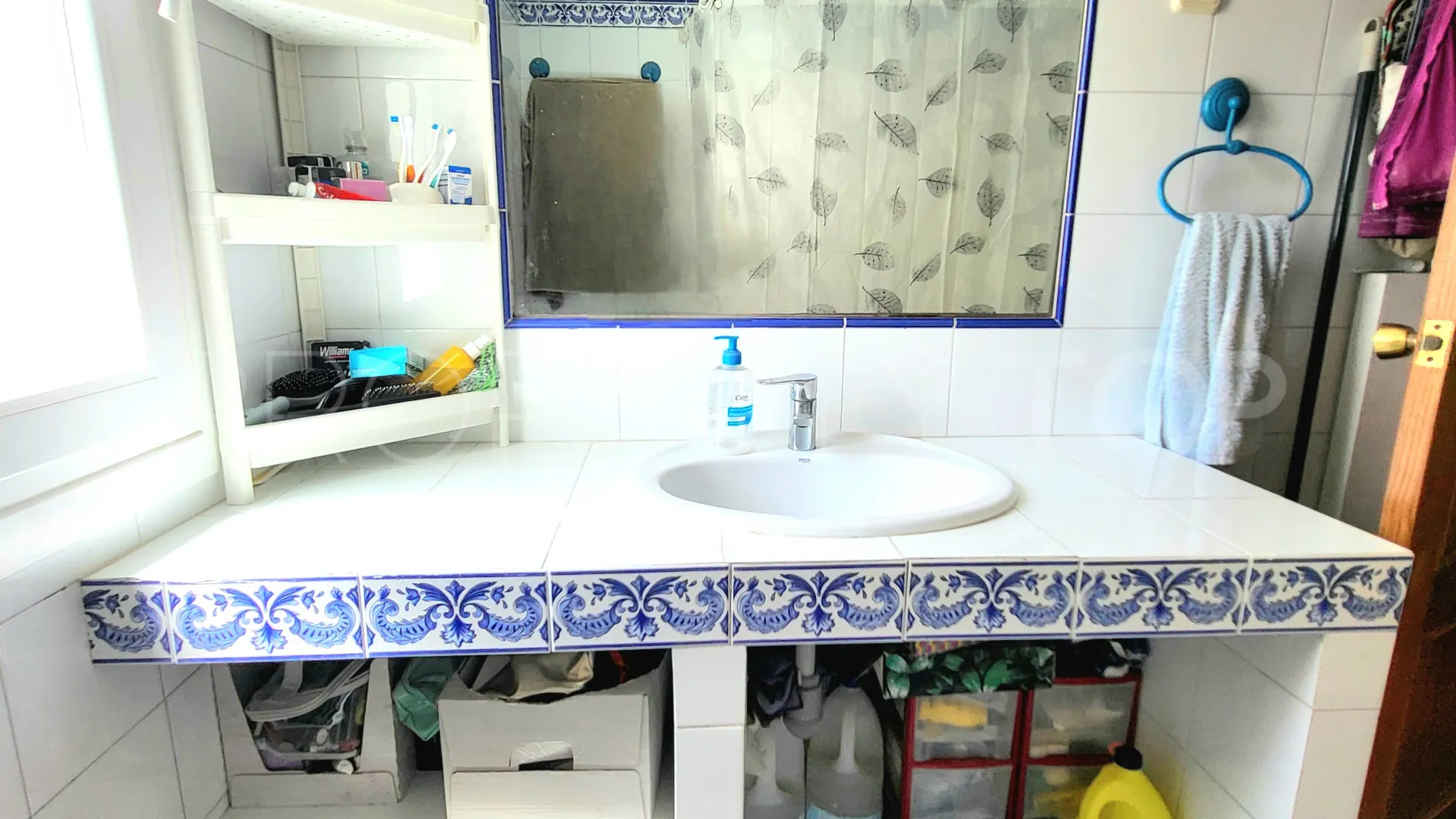Pareado de 4 dormitorios en venta en Manilva Pueblo
