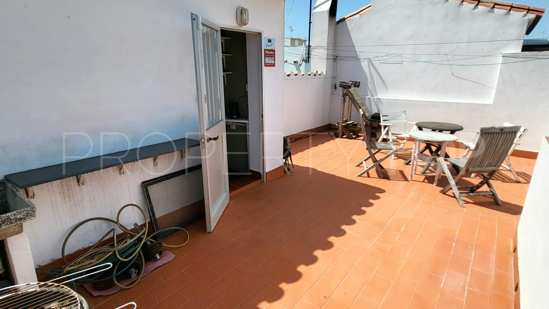 Pareado de 4 dormitorios en venta en Manilva Pueblo