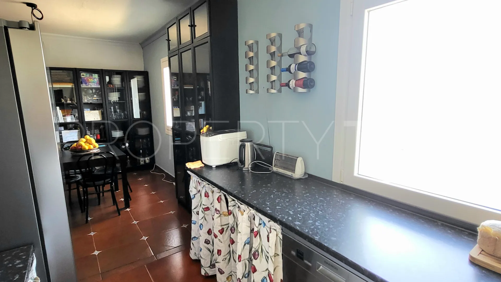Pareado de 4 dormitorios en venta en Manilva Pueblo