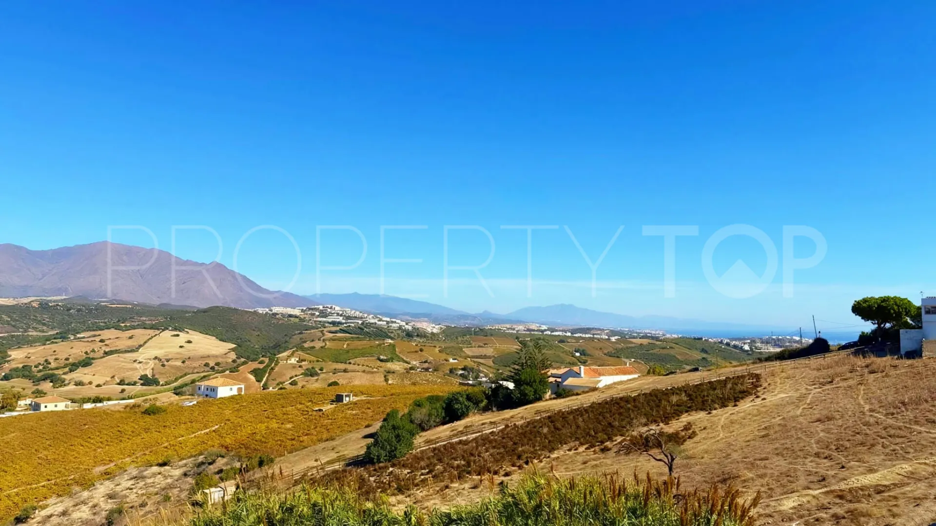Manilva Pueblo 4 bedrooms semi detached house for sale