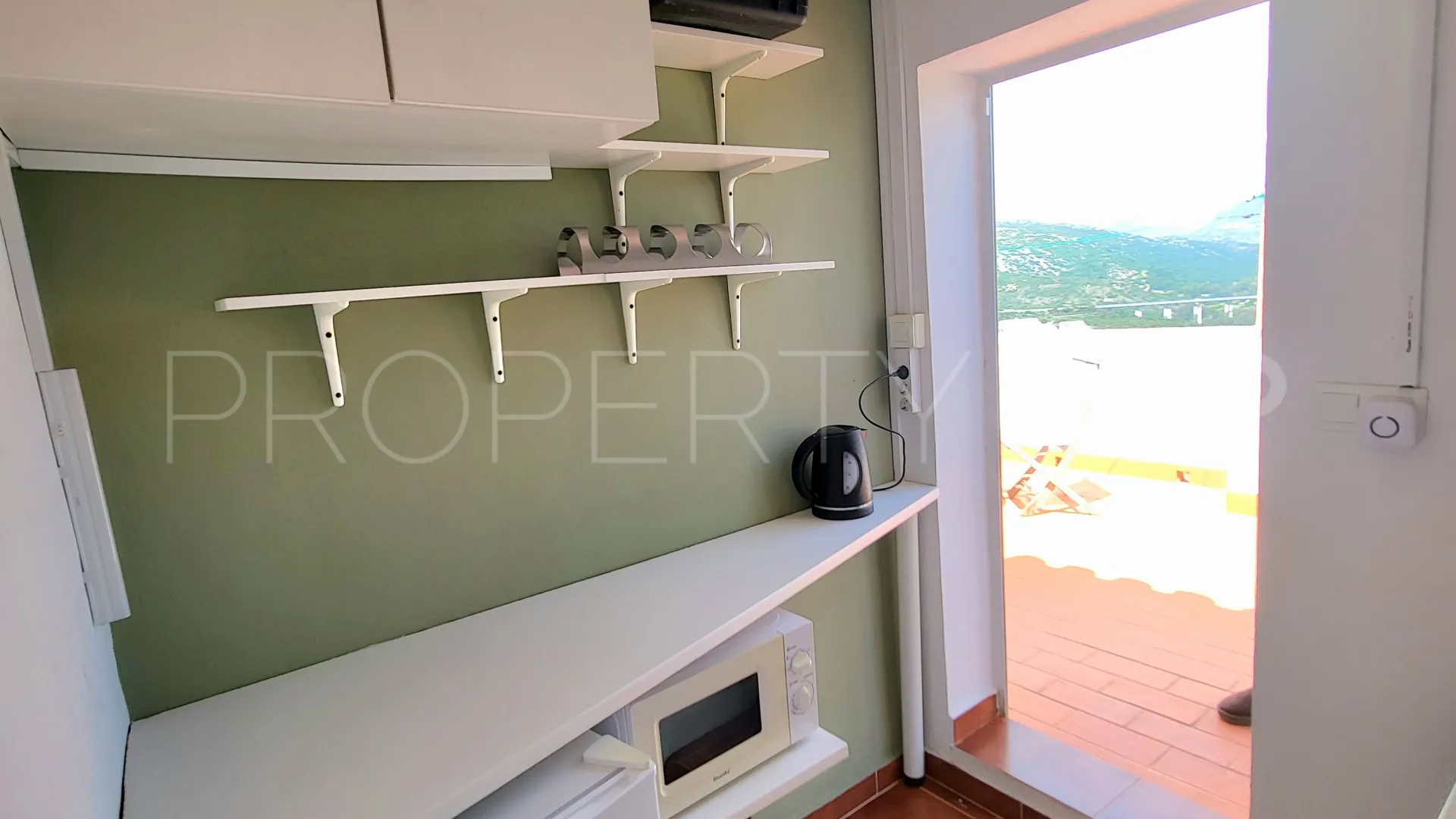 Pareado de 4 dormitorios en venta en Manilva Pueblo